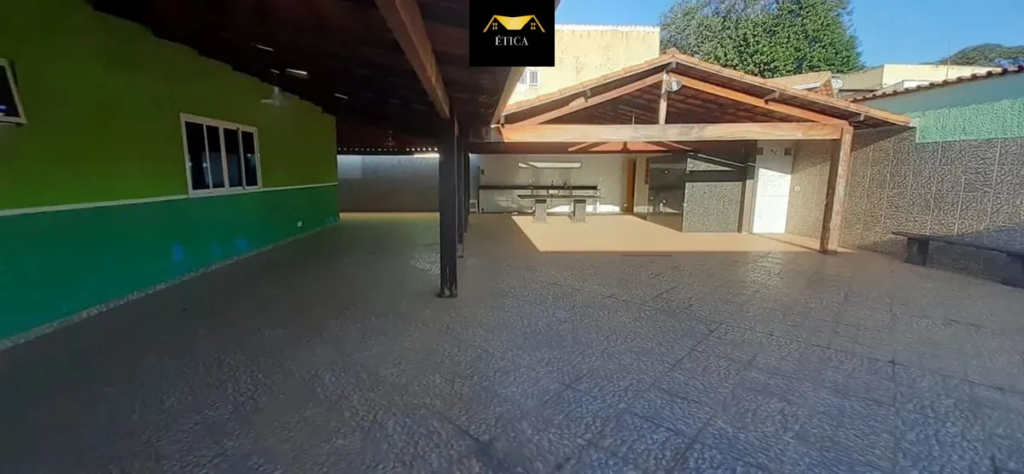 Casa de 3 quartos na Vila Planalto