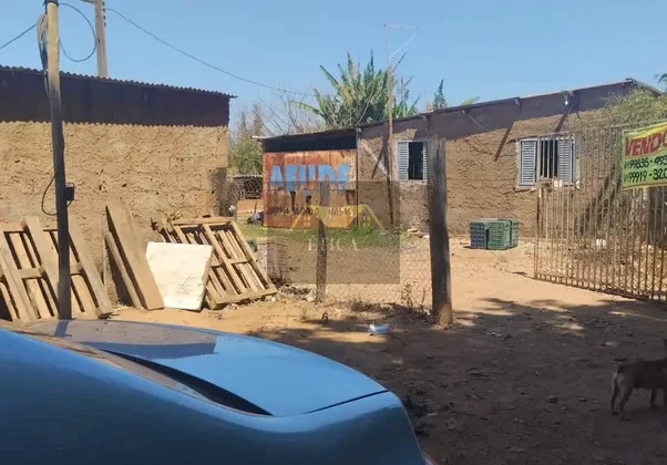 Chácara de 5 ha com 2 casas em Brazlândia — foto 2