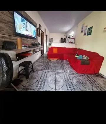 Casa de 4 quartos no Recanto das Emas — foto 2